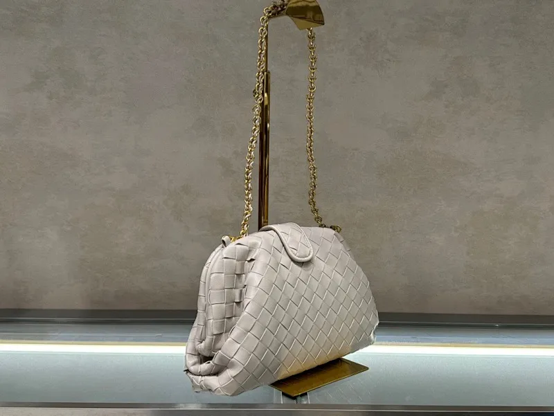 All Categories Official Website "Brand Women's Bags" Women's Bags 💙 BV 2025 Official Website New BV Crossbody Bag